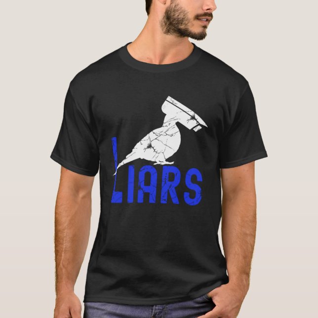 Camiseta Birds Spies Pigeons Arent Real Pigeons Are Liars (Frente)