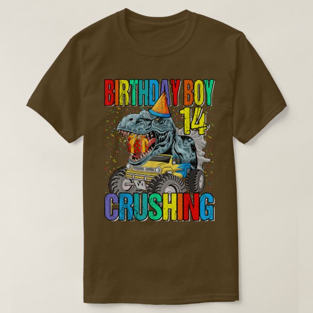 Camiseta Birthday Boy esmagando 14 Monstros Dinossauro de C (Frente do Design)