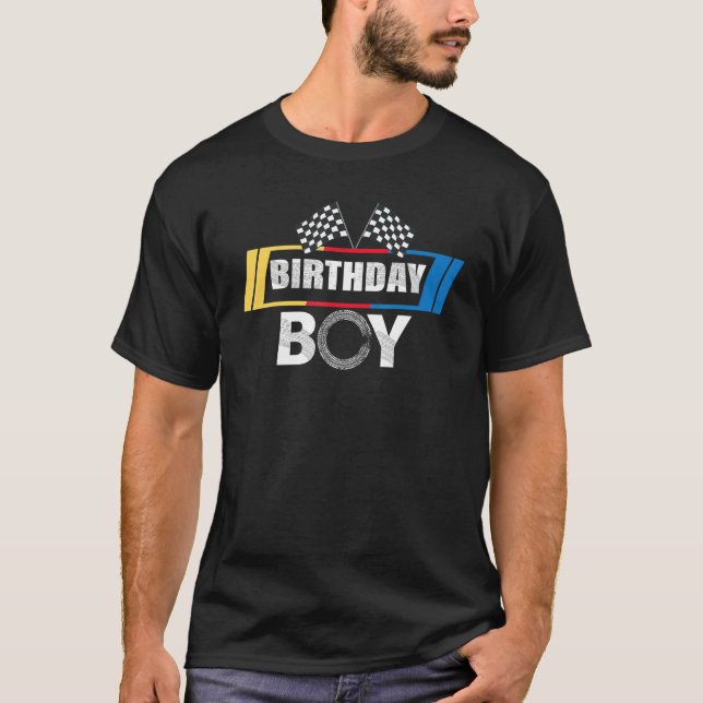 Camiseta Birthday Boy Race Car Racing Carro Driver Aniversá (Frente)