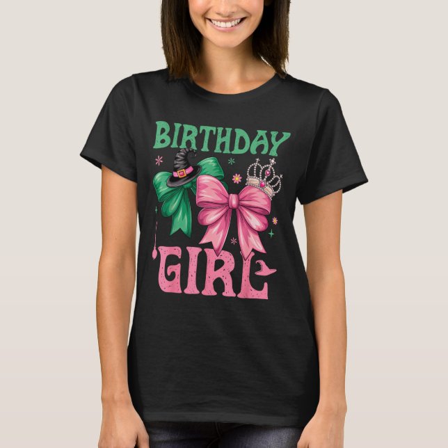 Camiseta Birthday Girl Nk And Green Birthday Witch Women Gi (Frente)