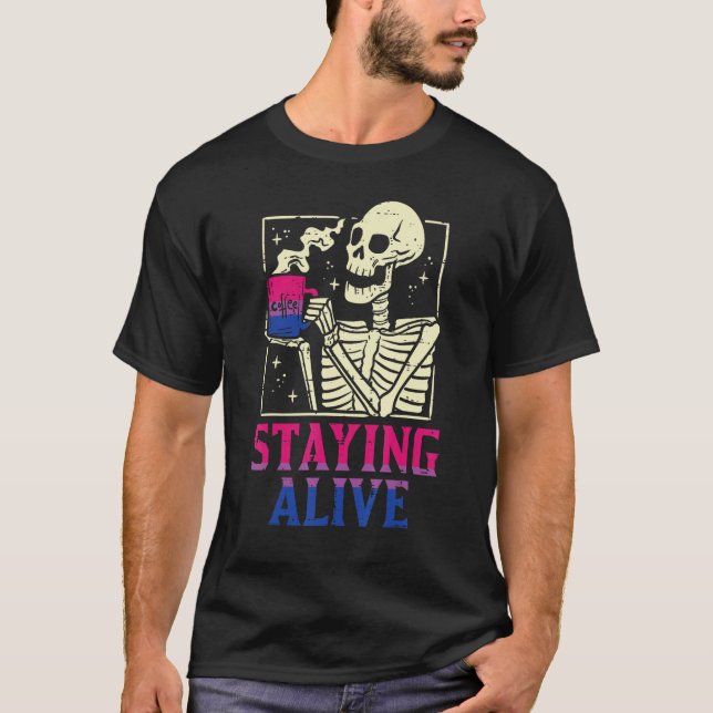 Camiseta Bisexual Skeleton Staying Alive Bi Pride Flag Lgbt (Frente)