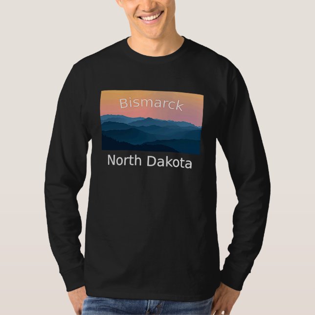 Camiseta Bismarck North Dakota Mountain sunset hometown (Frente)