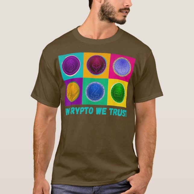 Camiseta Bitmoney Na Crypto Nós Confiamos No Mercado De Açõ (Frente)