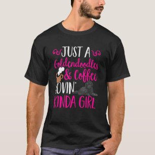 Camiseta Black Goldendoodle Coffee Doodle Mãe