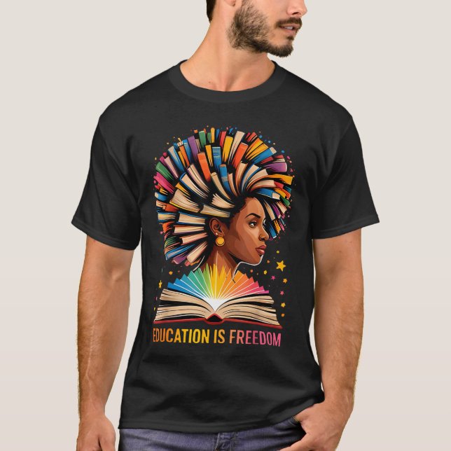 Camiseta Black History Education Is Dom Books Black History (Frente)