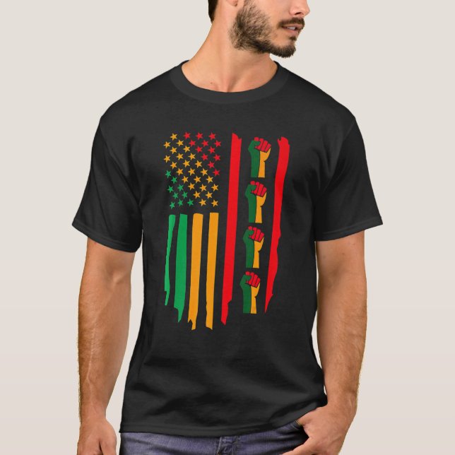 Camiseta Black History Month Fist American Flag Africa Colo (Frente)