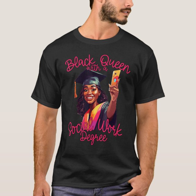 Camiseta Black Queen Social Work Degree Graduation 2023 MSW (Frente)