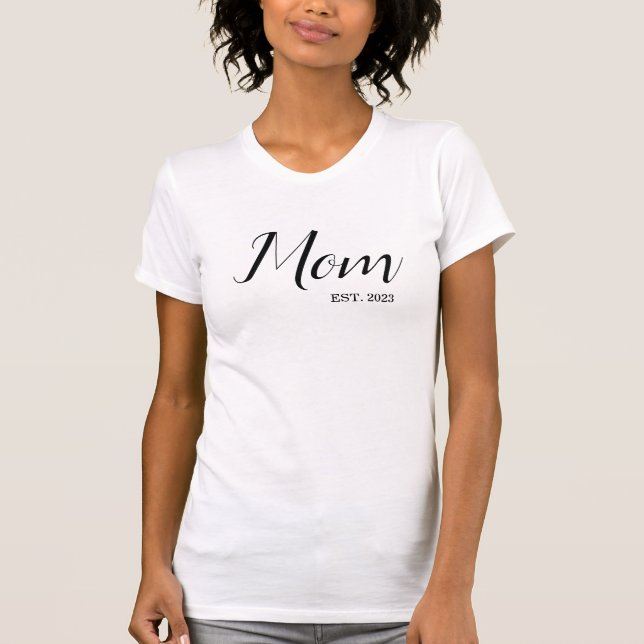 Camiseta Black Script Established Mom T-Shirt (Frente)
