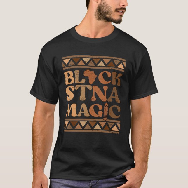 Camiseta Black STNA Magic Africa Pride Melanin Black Histor (Frente)