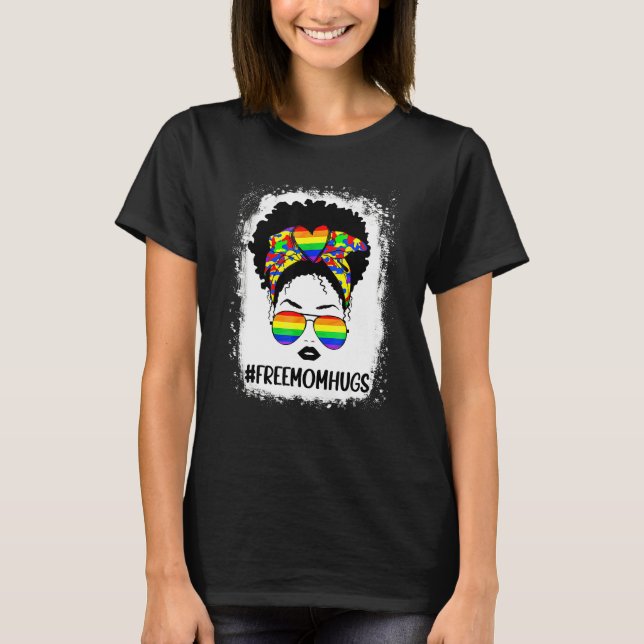 Camiseta Black Womens Free Mom Hugs Messy Bun Lgbt Pride Ra (Frente)