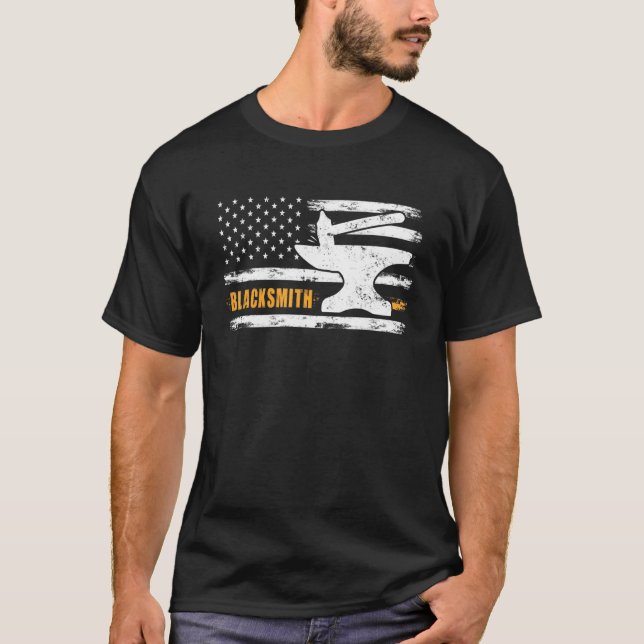 Camiseta Blacksmith Hammer Anvil Flag Knife Maker Steel Pre (Frente)