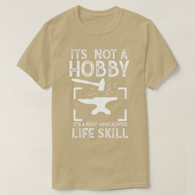 Camiseta Blacksmith Iron Worker Posto Apocalyptic Skill T (Frente do Design)