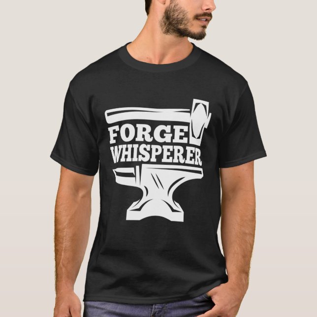 Camiseta Blacksmithing Anvil Forge Whisperer Blacksmith (Frente)