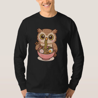 Camiseta Blakiston's Fish Owl Eating Ramen Noodles Kawaii C