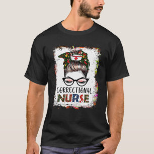 Camiseta Bleached CORRECTIONAL Nurse Messy Bun Santa Nurse