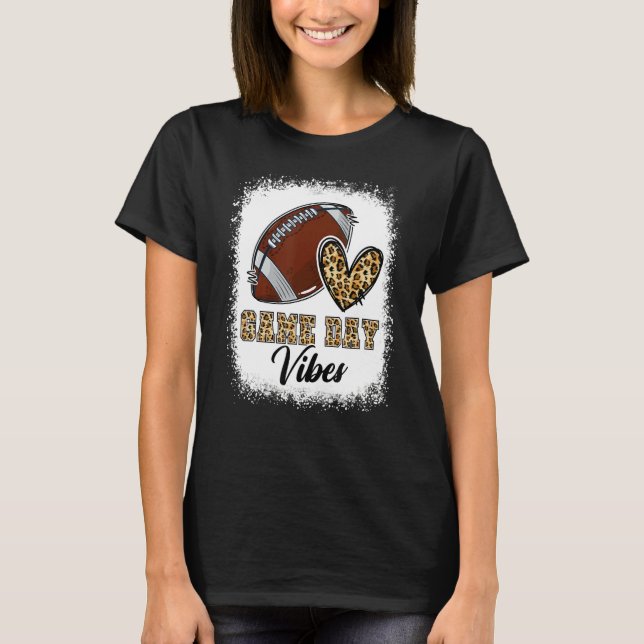 Camiseta Bleached Football Game Day Vibes Football Mom Game (Frente)