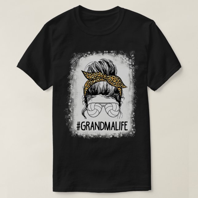 Camiseta Bleached Volleyball Grandma Life Messy Bun Leopard (Frente do Design)