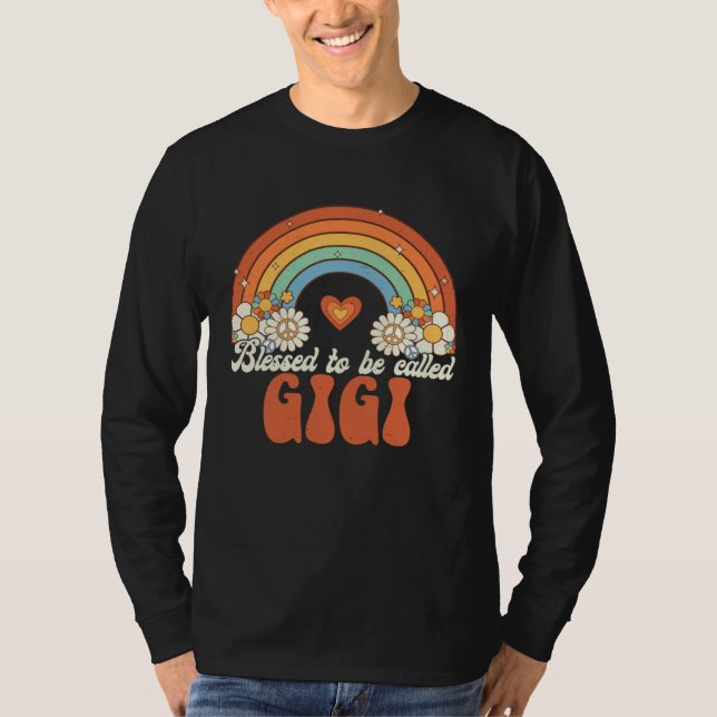 Camiseta Blessed To Be Called Gigi Groovy Rainbow Mother s  (Frente)