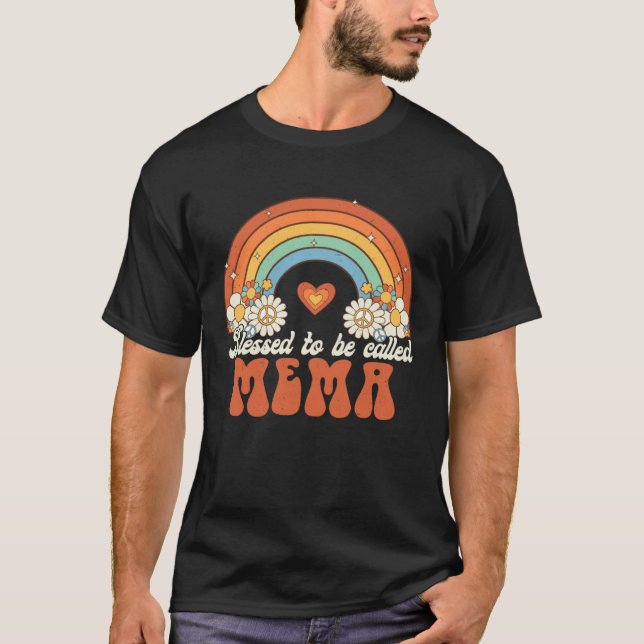 Camiseta Blessed To Be Called Mema Groovy Rainbow Mother s  (Frente)