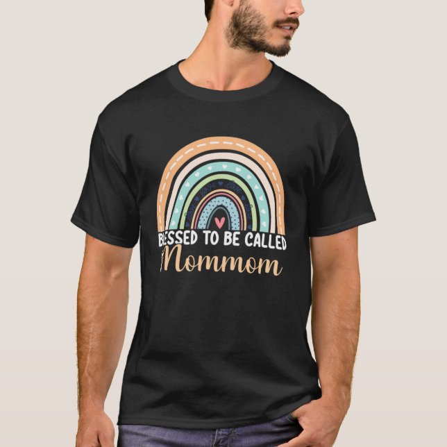 Camiseta Blessed To Be Called Mommom Rainbow Mothers Day Mo (Frente)
