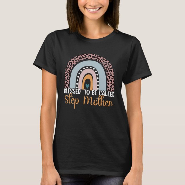 Camiseta Blessed To Be Called Stepmother Leopard Rainbow Mo (Frente)
