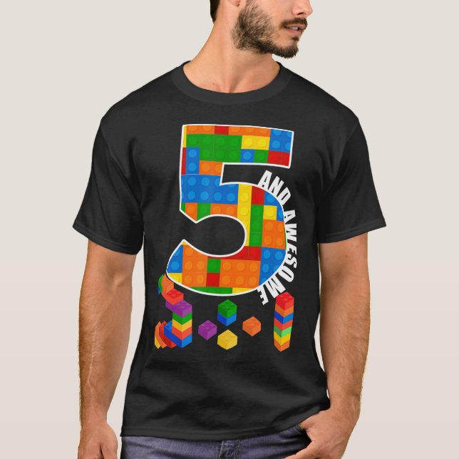 Camiseta Blocos de Edifício Tijolos Com 5 Anos Aniversário  (Frente)