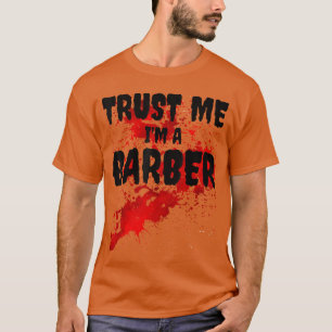 Camiseta Bloodyrust Me Eu Sou Um Barbeiro Assustador Hallow