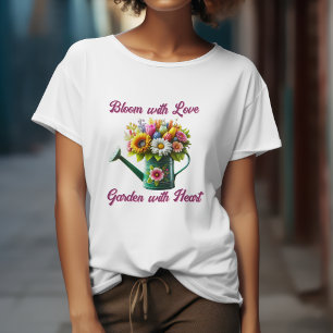 Camiseta Bloom com Jardim de Amor com Coração