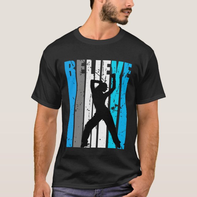 Camiseta Blue Believe Dance Motivational Girls Team Retro (Frente)