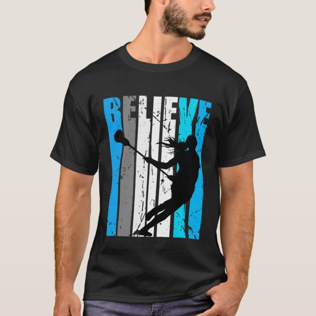Camiseta Blue Believe Lacrosse Motivational Girls Team Retr (Frente)