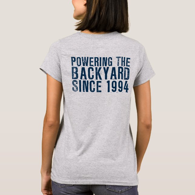 Camiseta Blue Rhino "Powering the Backyard" Mulheres (Verso)