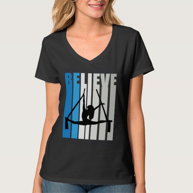 Camiseta Blue Womens Believe Air Dancer Motivational Retro  (Frente)