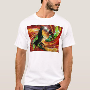 Camiseta BMXers em redemoinhos vermelhos e alaranjados do