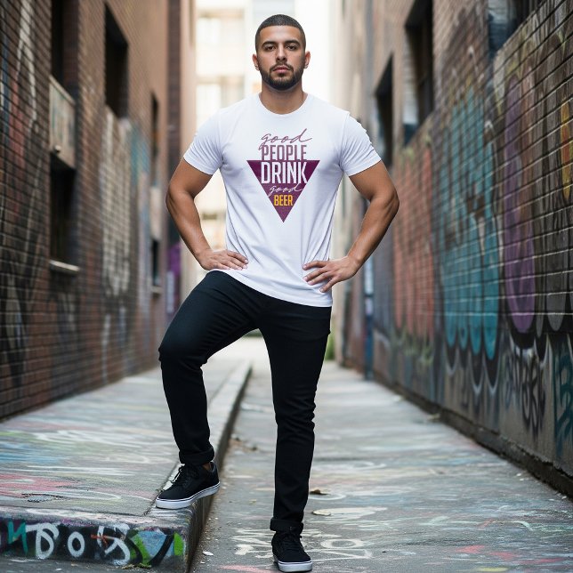 Camiseta Boas Pessoas Bebem Bela | Cerveja Engraçada (Criador carregado)