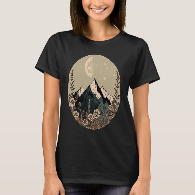 Camiseta Boho Chic Floral Moon Mountain (Frente)