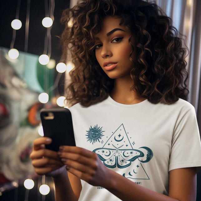 Camiseta Boho con mariposa y frases lunares (Criador carregado)