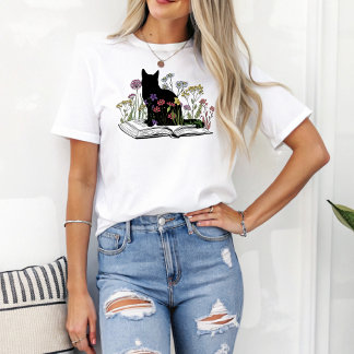 Camiseta Boho Floral Cat Sentado no Livro