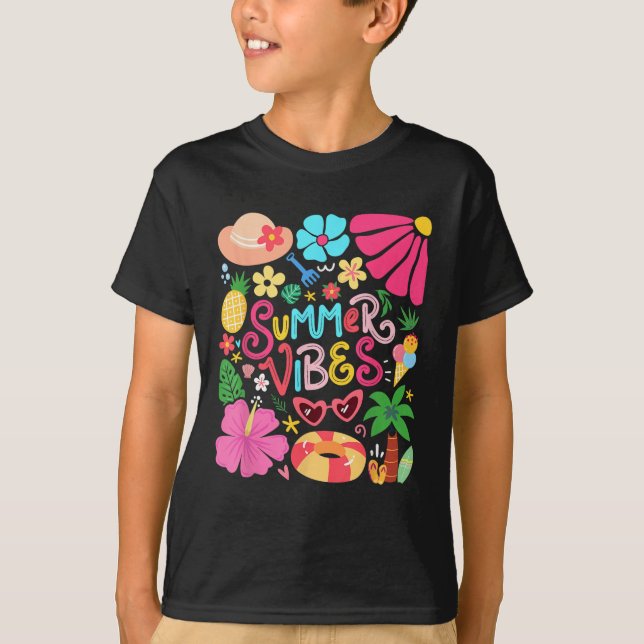 Camiseta Boho Flower Hello Summer Vibes Funny Beach Life Me (Frente)