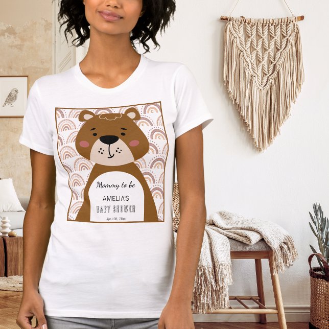 Camiseta Boho Rainbow Bear Mommy To Be Baby Shower Look (Criador carregado)