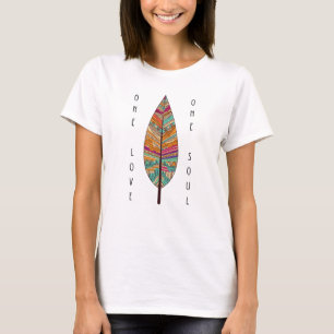 Camiseta Boho Yoga Tribal Pena Um Amor Uma Alma