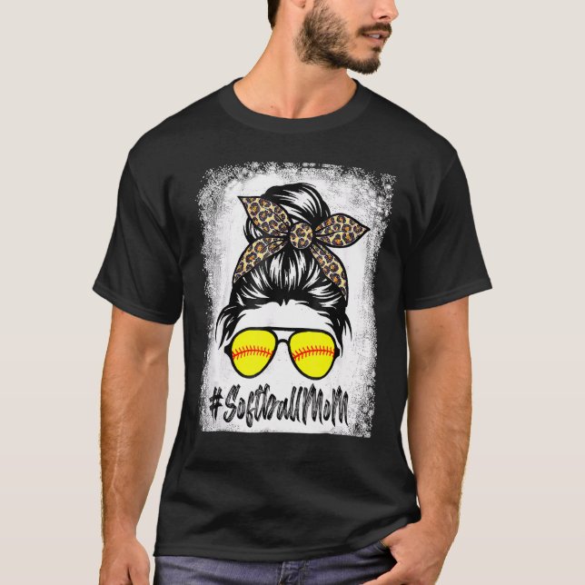 Camiseta Bola De Softball Mãe Vida Com Leopardo E Mensagem (Frente)