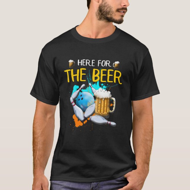 Camiseta Boliche Aqui Para A Cerveja Em Greve De Bola de bo (Frente)