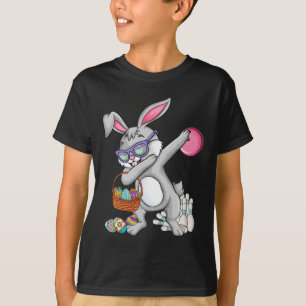 Camiseta Boliche Byll E Pins Bunny Orelha Ovo Caça Páscoa