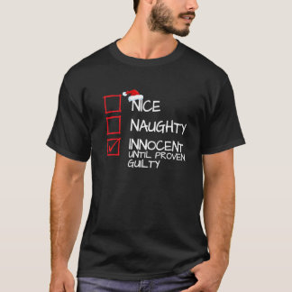 Camiseta Bom Malvado Inocente Até Prova em Contrário Natal