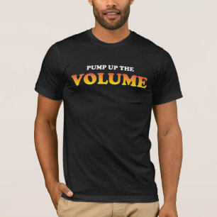Camiseta Bombeie acima o t-shirt do volume