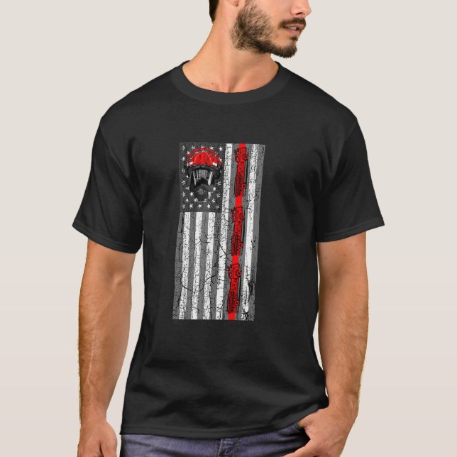 Camiseta Bombeiro americano Flag Thin Red Line Firefighter  (Frente)