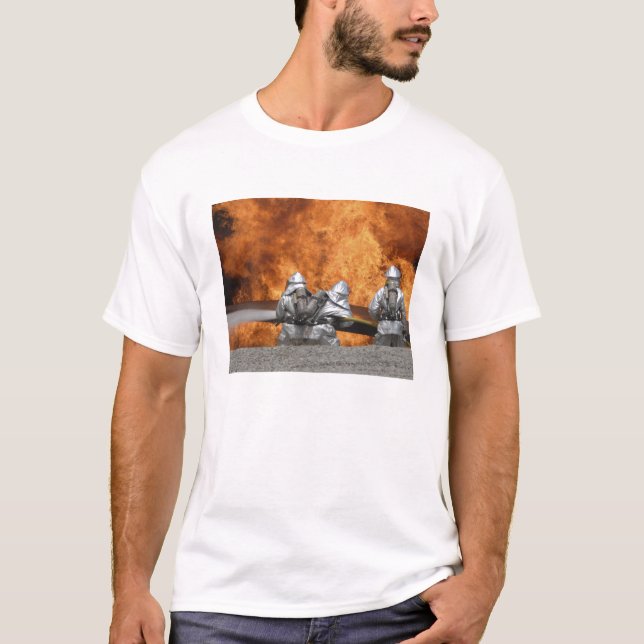 Camiseta Bombeiros neutralizam fogo (Frente)