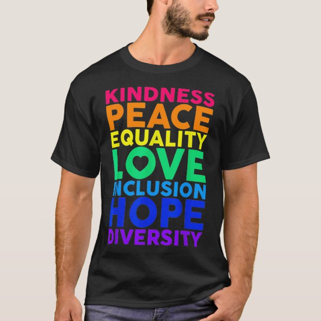 Camiseta Bondade Igualdade Amor LGBTQ Bandeira Gay Prid (Frente)