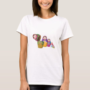 Camiseta Boneca Matryoshka - Padrão de Bonecas Aninhadas Ru
