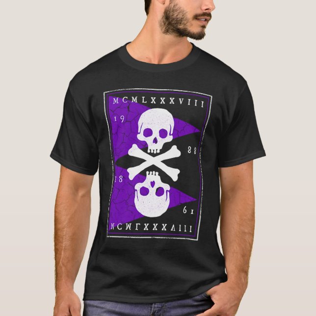 Camiseta Bones and Skulls Pirate (Frente)